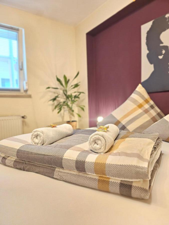 Doppelzimmer 1 I Geteiltes Bad & Kueche I Mit Dem Zug Nur 4 Min Bis Zum Hauptbahnhof フライブルク エクステリア 写真